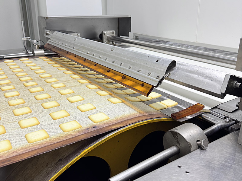 Automatic Langue de chat production line